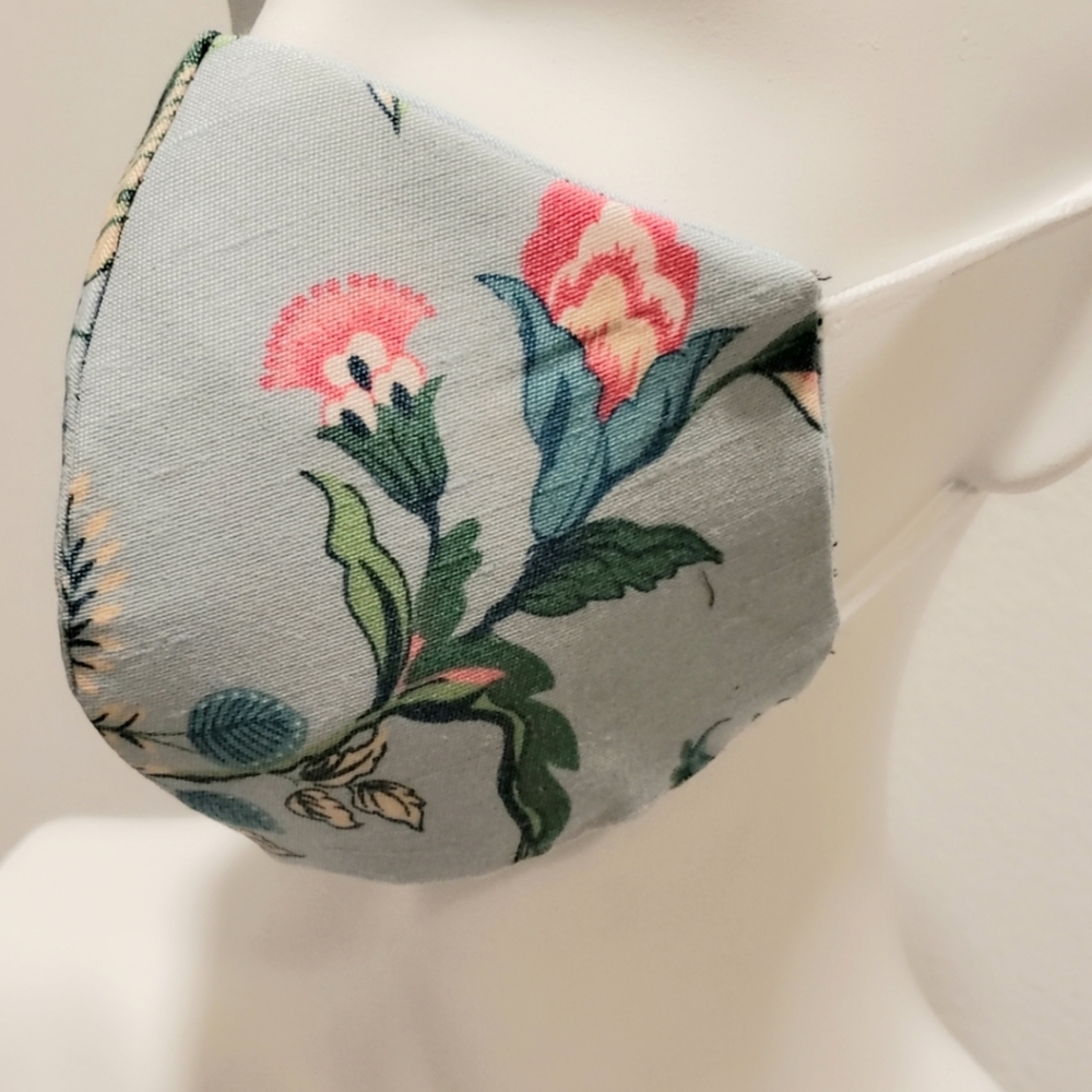 Spring/Summer Mask - Picture 2 of 3